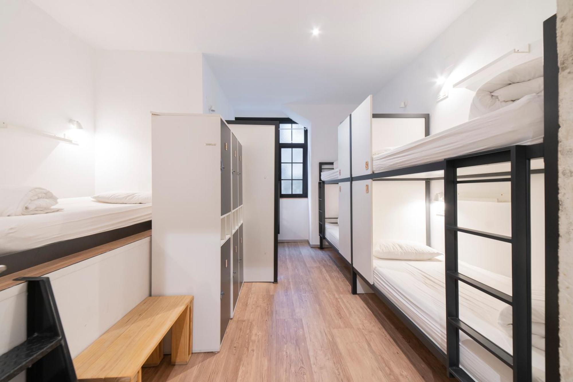 Koba Hostel ซานเซบาสเตียน ภายนอก รูปภาพ